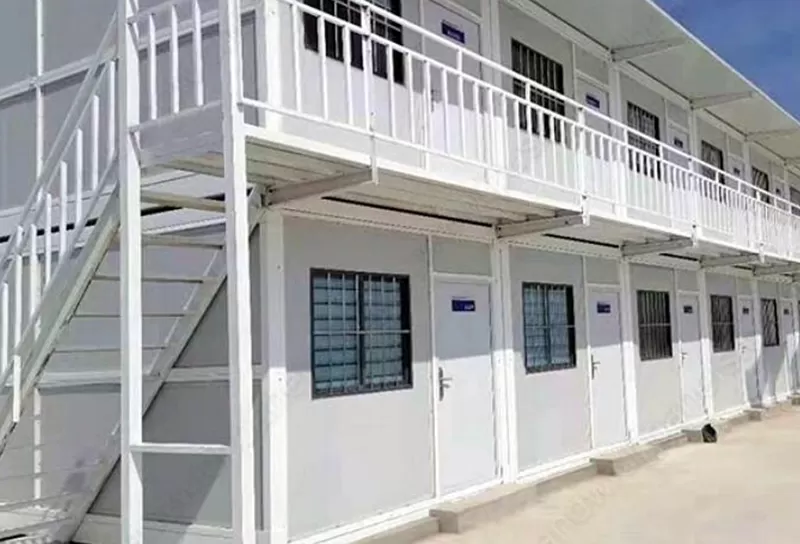 Mobile foldable container hosue