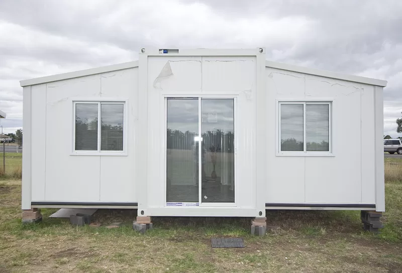 Mini 20ft expandable container house